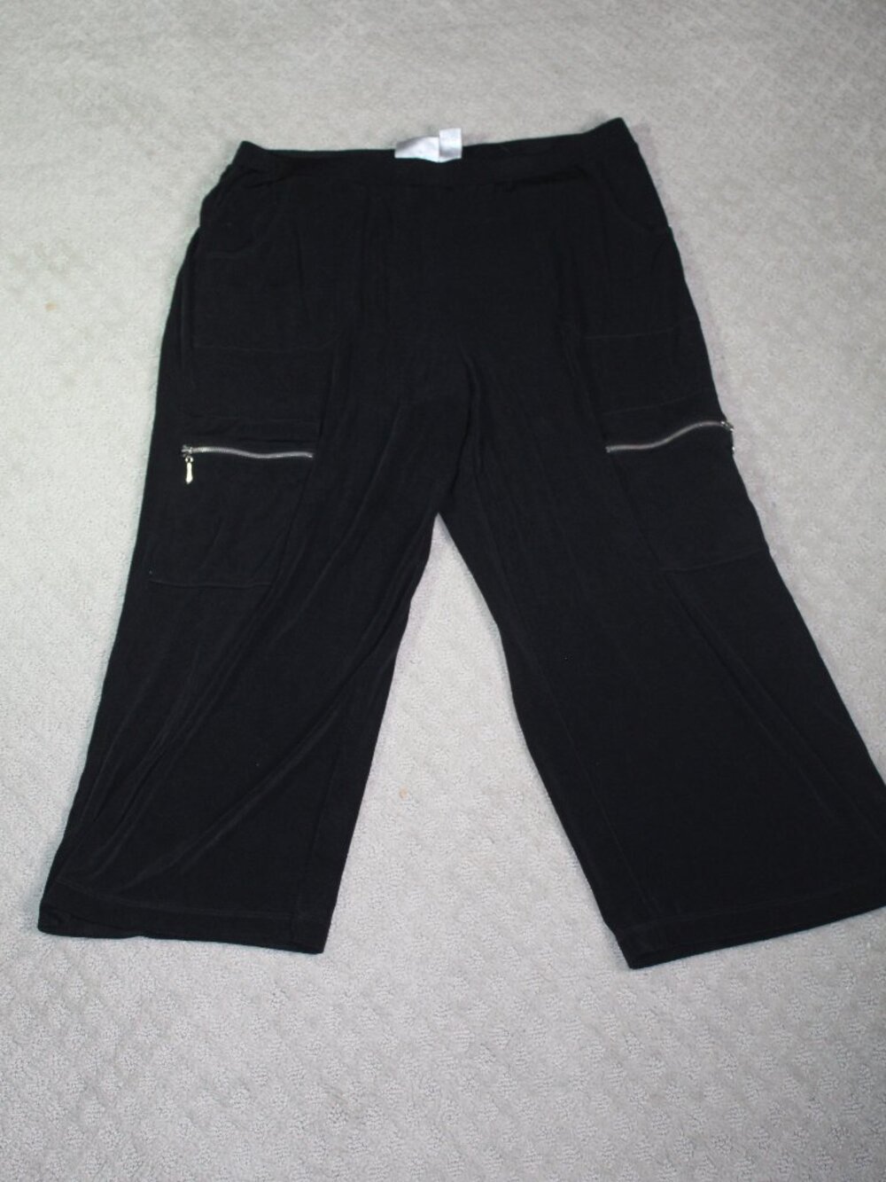 Chico's Travelers Size 3 / 16 Black Stretch w Zipper Accents Pants